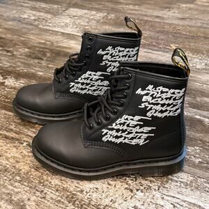 Dr. Martens 1460 Futura‎ Emb Nappa Black Graffiti Lace Up Boots Womens 6 NIB